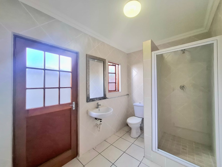 6 Bedroom Property for Sale in Dorchester Heights Eastern Cape